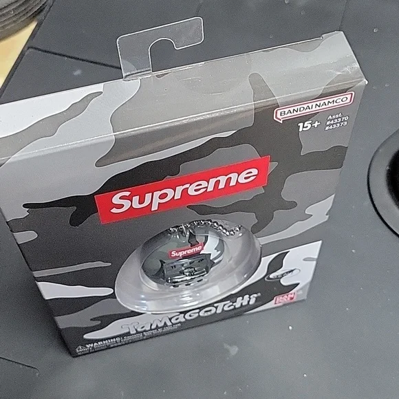 Supreme Tamagotchi grey
